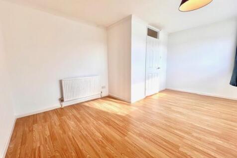 Bedroom1b.jpg
