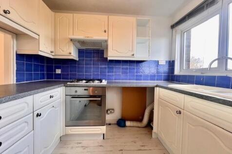 Kitchen3.jpg