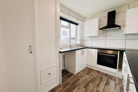 Kitchen3.jpeg