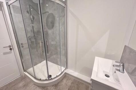Bathroom1.jpg