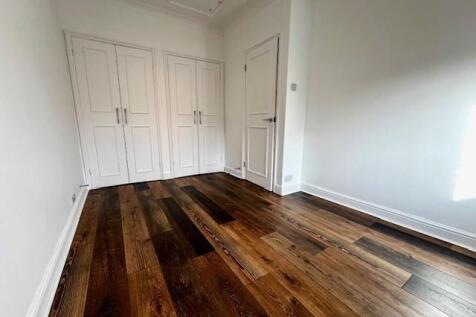 Bedroom1b.jpg