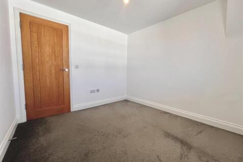 Bedroom2a.jpeg
