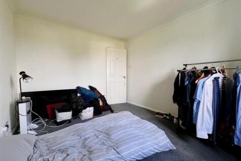 Bedroom1.jpeg