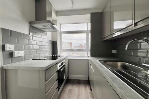 Kitchen2.jpeg