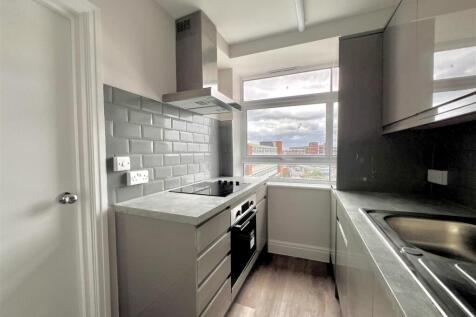 Kitchen2.jpeg