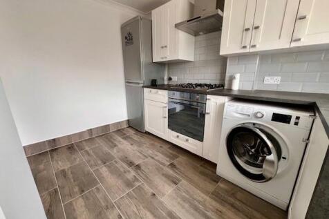 Kitchen1.jpg