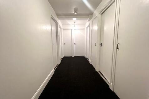Hallway.jpg