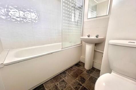 Bathroom.jpg