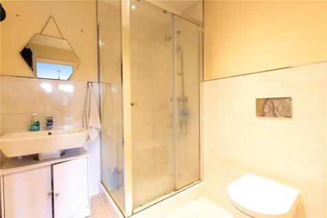 En suite Shower Room
