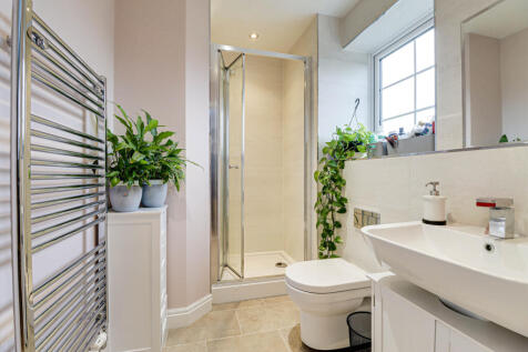 En suite Shower Room