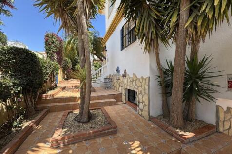 Property Image 28