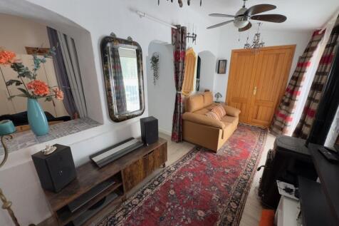 Property Image 28