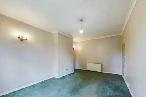 CAM02546G0-PR0239-STILL002.jpg