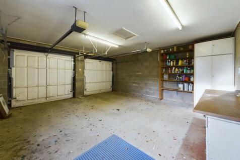 Double Garage