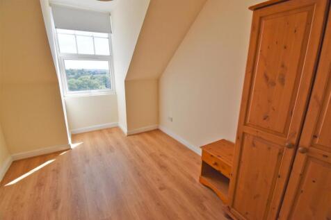 Bedroom 2.jpg