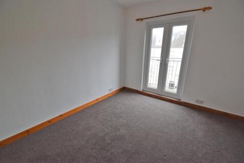 Bedroom.3.jpg