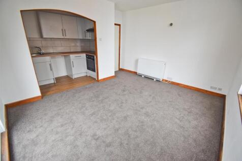 Lounge 2.jpg