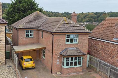 Seaview Crescent.jpg