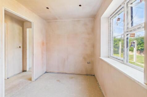 Early Stage Photo Bedroom