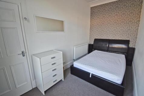 Bedroom.jpg