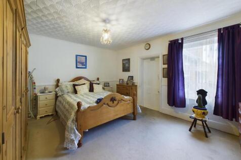 CAM04116G0-PR0117-STILL018.jpg