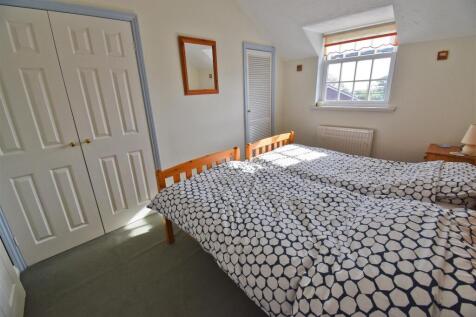 Bedroom 2.1.jpg