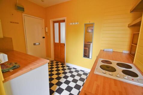 Kitchen 1.1.jpg