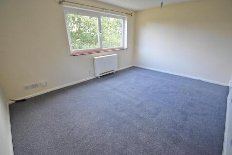 Lounge 1.jpg
