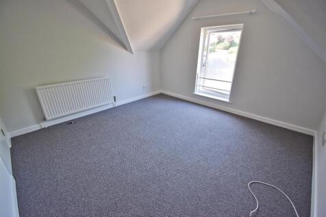 Lounge 1.jpg