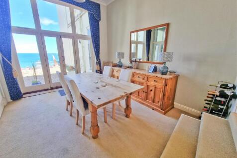 Dining Room.jpg