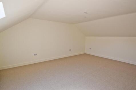 Bedroom 2.jpg