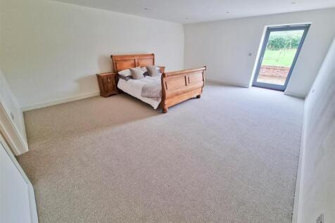 Bedroom 2.jpg