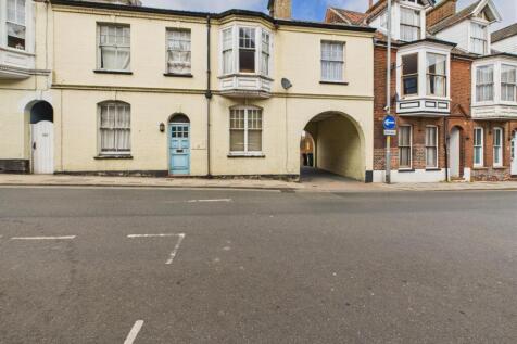 CAM04116G0-PR0188-STILL027.jpg