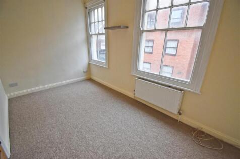 Bedroom Front 2.jpg