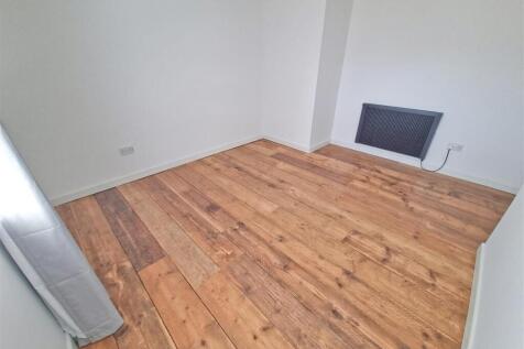 Bedroom 2.3.jpg