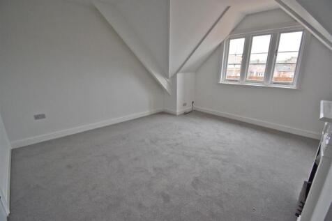 Lounge 1.jpg