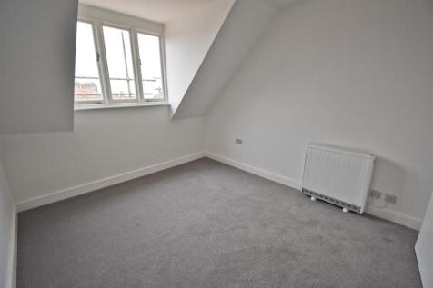 Bedroom 2.1.jpg