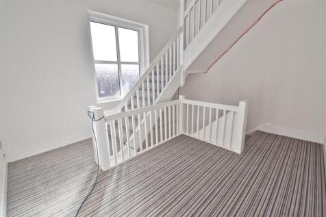 Communal Hallway.jpg