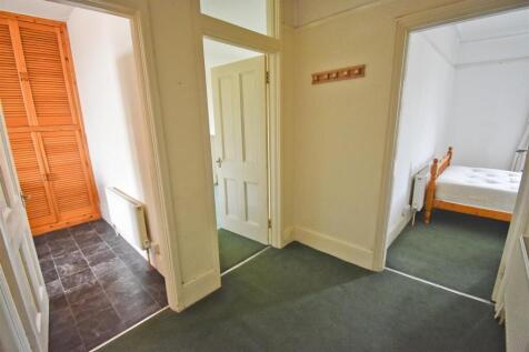 Hallway.jpg