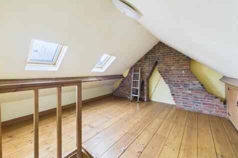 Loft Room.jpg