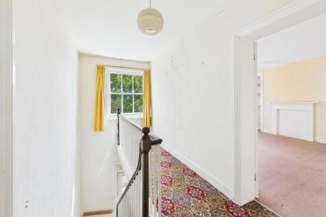 CAM04116G0-PR0197-STILL002.jpg