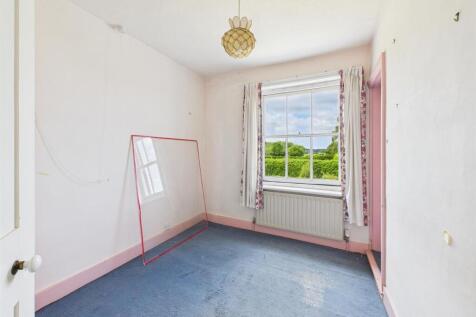 CAM04116G0-PR0197-STILL006.jpg
