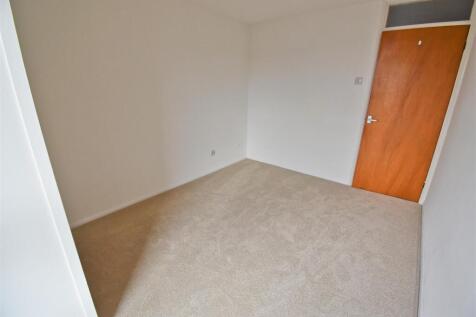 Bedroom 2.3.jpg