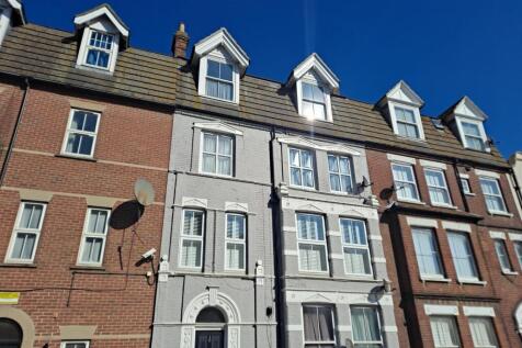 Flat 5 - Front.jpg