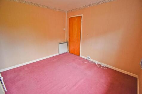 Bedroom 2.2.jpg