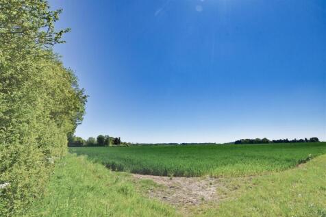 Sustead Village