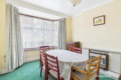 Reception/Bedroom