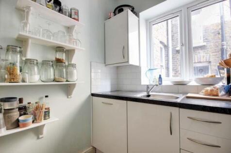 Flat 1 Mare Street Kitchen 2.jpg