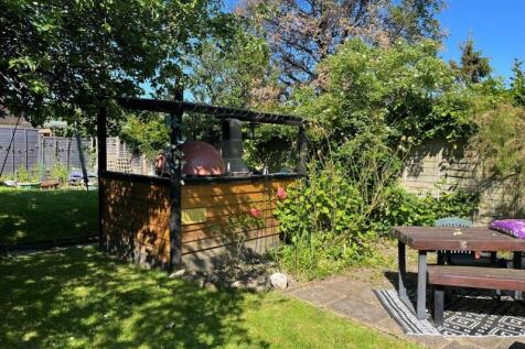 garden kitchen