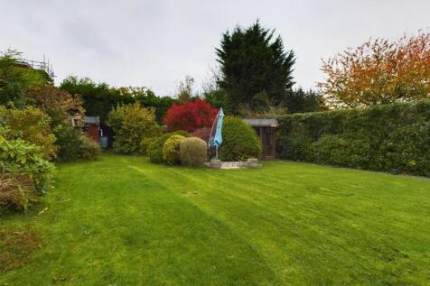 Alternative rear garden